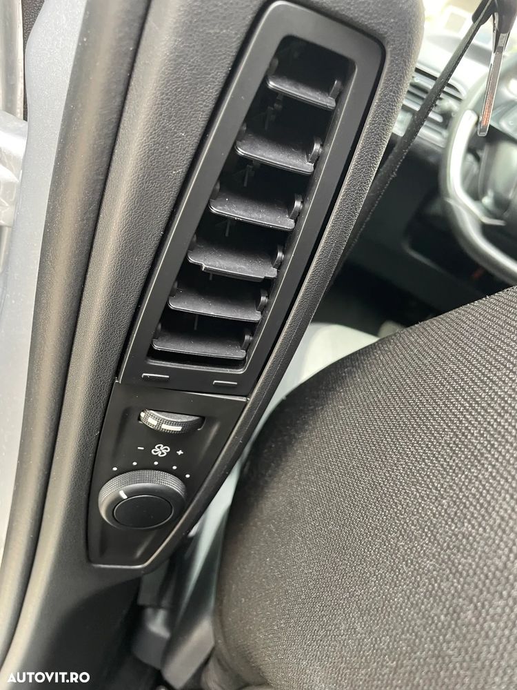 Citroën C4 Grand Picasso 2.0 e-Hdi Aut. Intensive - 16