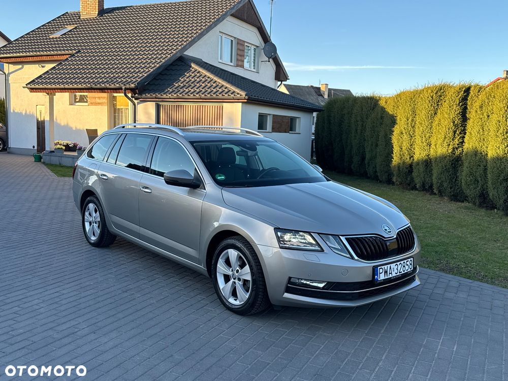 Skoda Octavia 1.6 TDI Premium Edition - 32