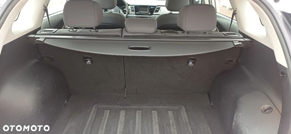 Kia Niro 1.6 GDI Hybrid M - 6