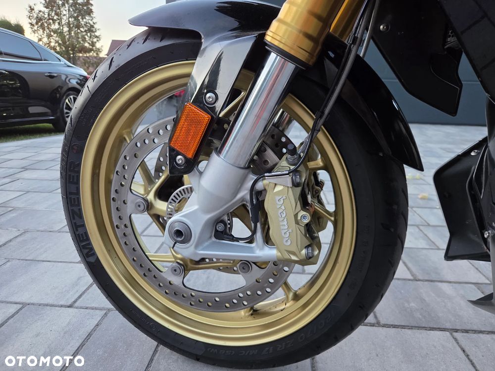 BMW R - 18