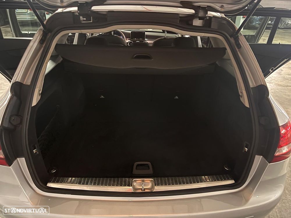 Mercedes-Benz C 200 - 18