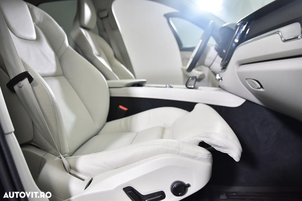 Volvo XC 60 - 12