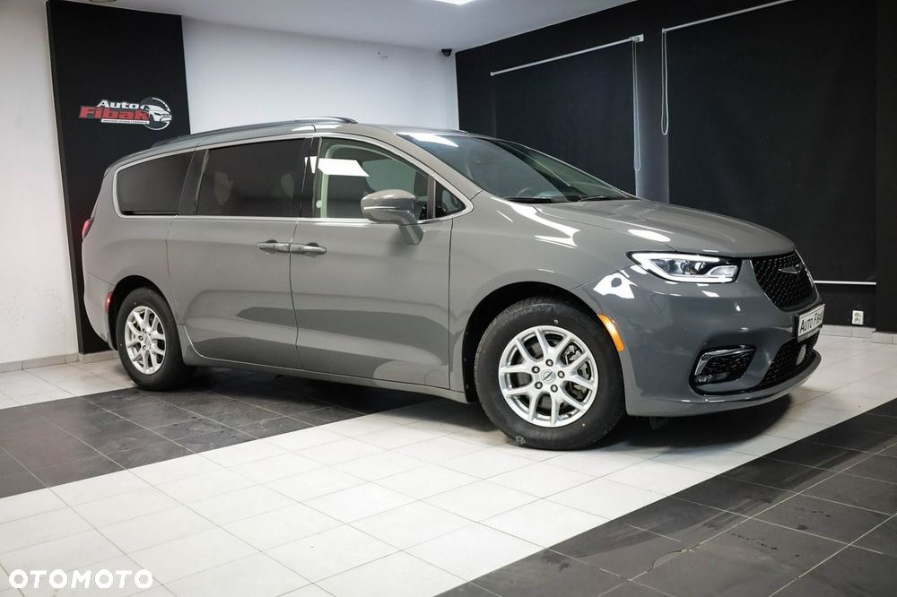 Chrysler Pacifica 2022 photo 4