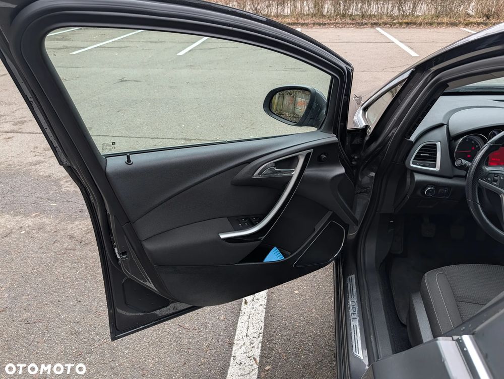 Opel Astra - 16