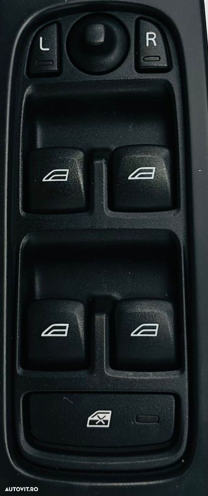 Volvo XC 60 D3 Kinetic - 12