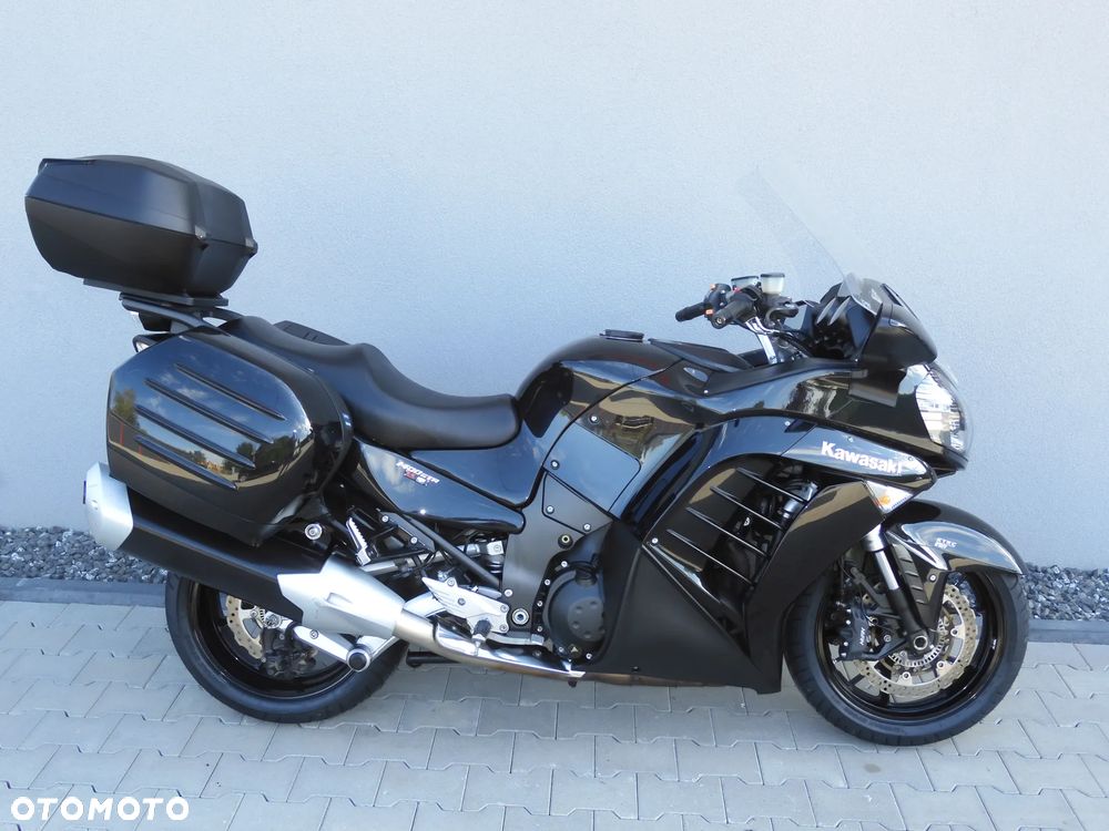 Kawasaki GTR - 21