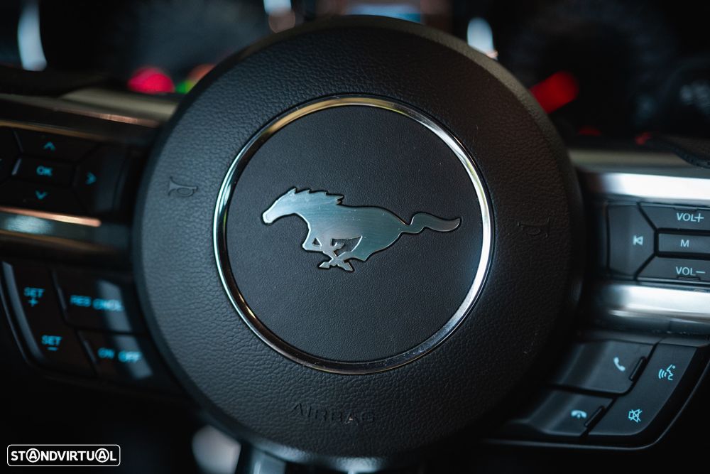 Ford Mustang 2.3 Eco Boost - 51