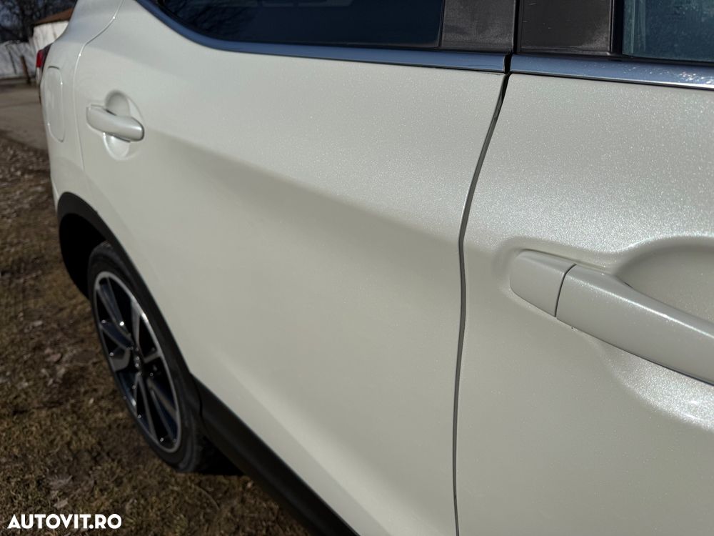 Nissan Qashqai 1.6 DCI TEKNA - 26
