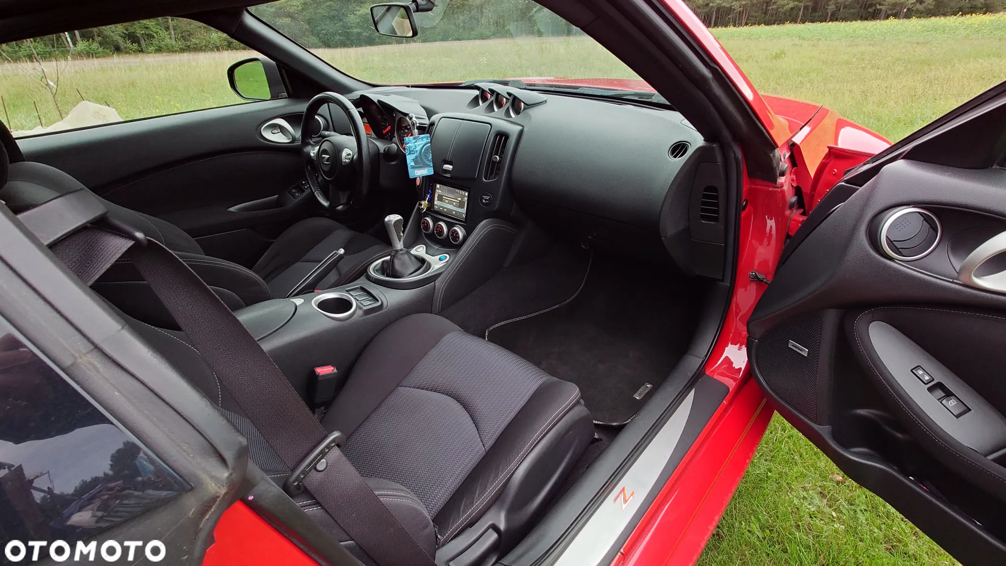 Nissan 370 Z Pack - 10