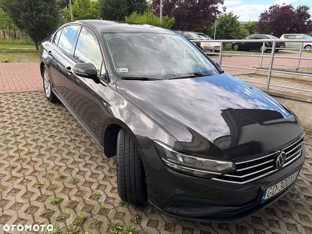 Volkswagen Passat 1.5 TSI EVO Essence DSG - 1