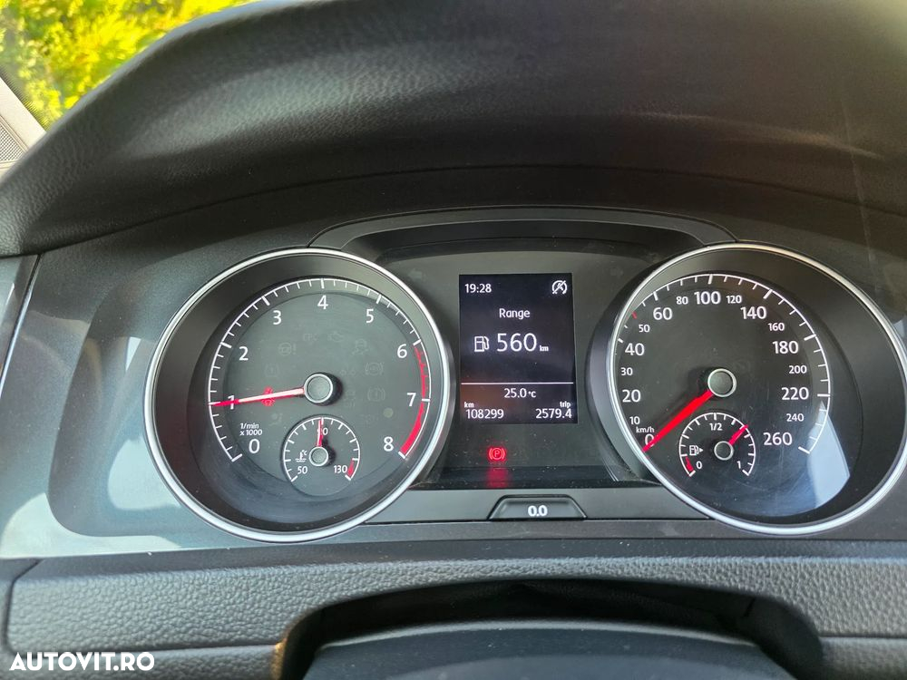 Volkswagen Golf 1.5 TSI ACT Style - 8