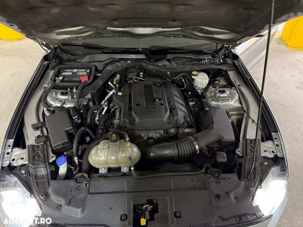 Ford Mustang - 16