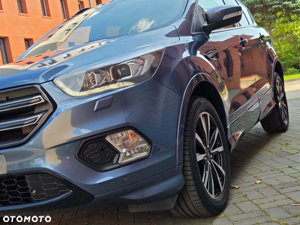 Ford Kuga 1.5 EcoBoost 2x4 ST-Line - 13