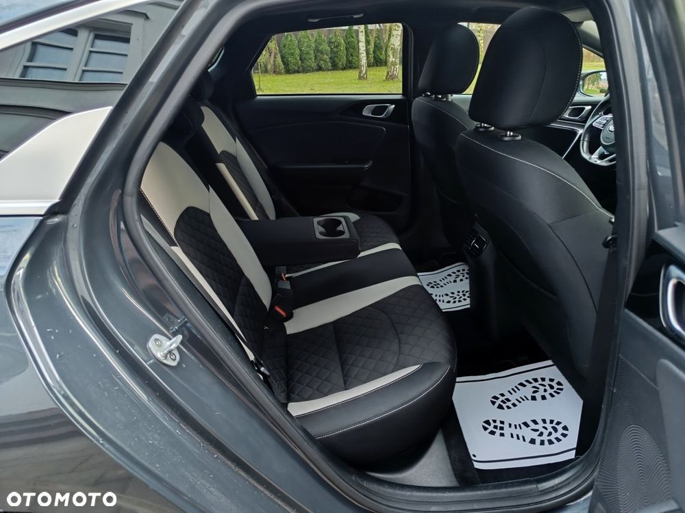 Kia ProCeed 1.6 CRDi GT Line - 35