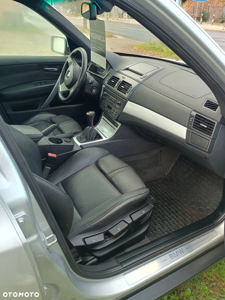 BMW X3 2.0d - 8