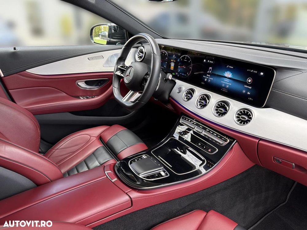 Mercedes-Benz CLS 300 d 4Matic 9G-TRONIC AMG Line - 12