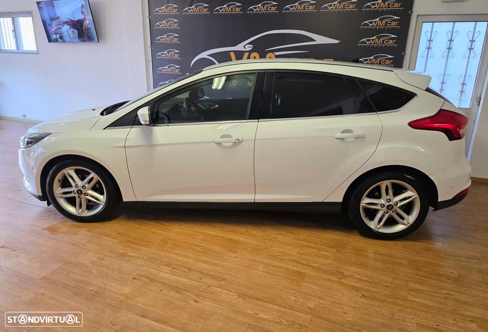 Ford Focus 1.0 SCTi Titanium - 7