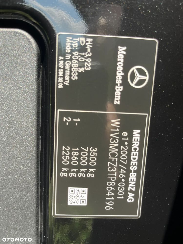 Mercedes-Benz Sprinter 319 CDI Furgon L3H2 - 15