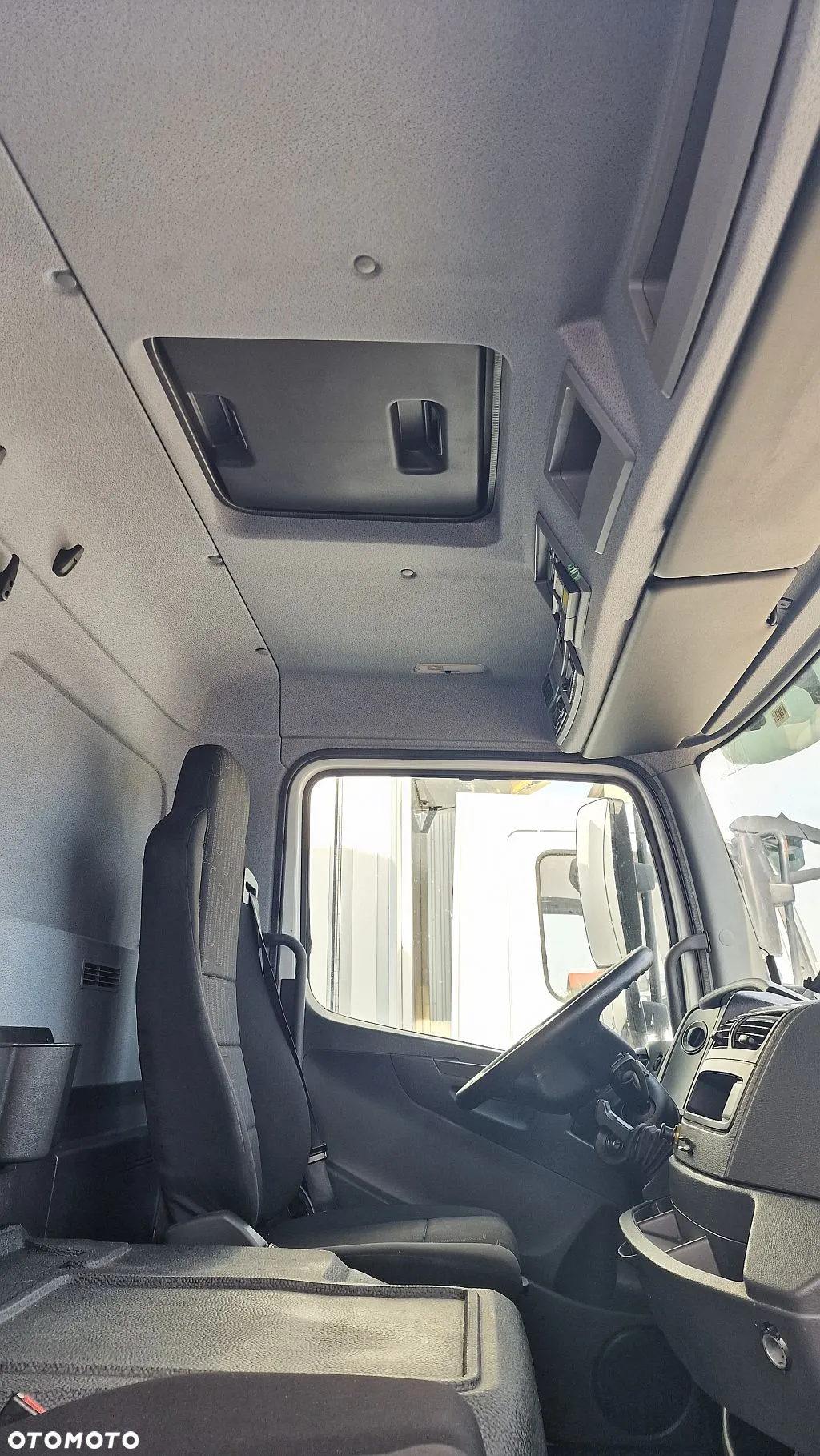 Mercedes-Benz Atego 1221 Euro-6 Klima Chłodnia 660 - 28