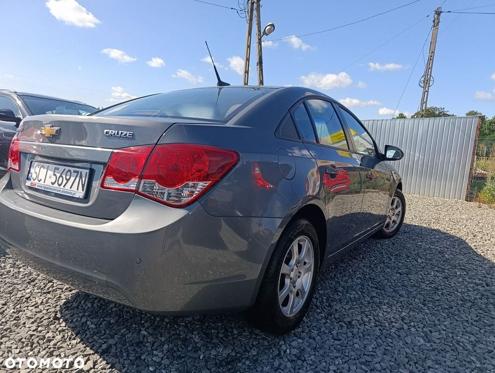 Chevrolet Cruze - 5