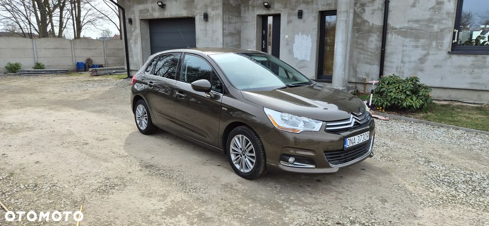 Citroën C4 VTi 120 Exclusive - 3