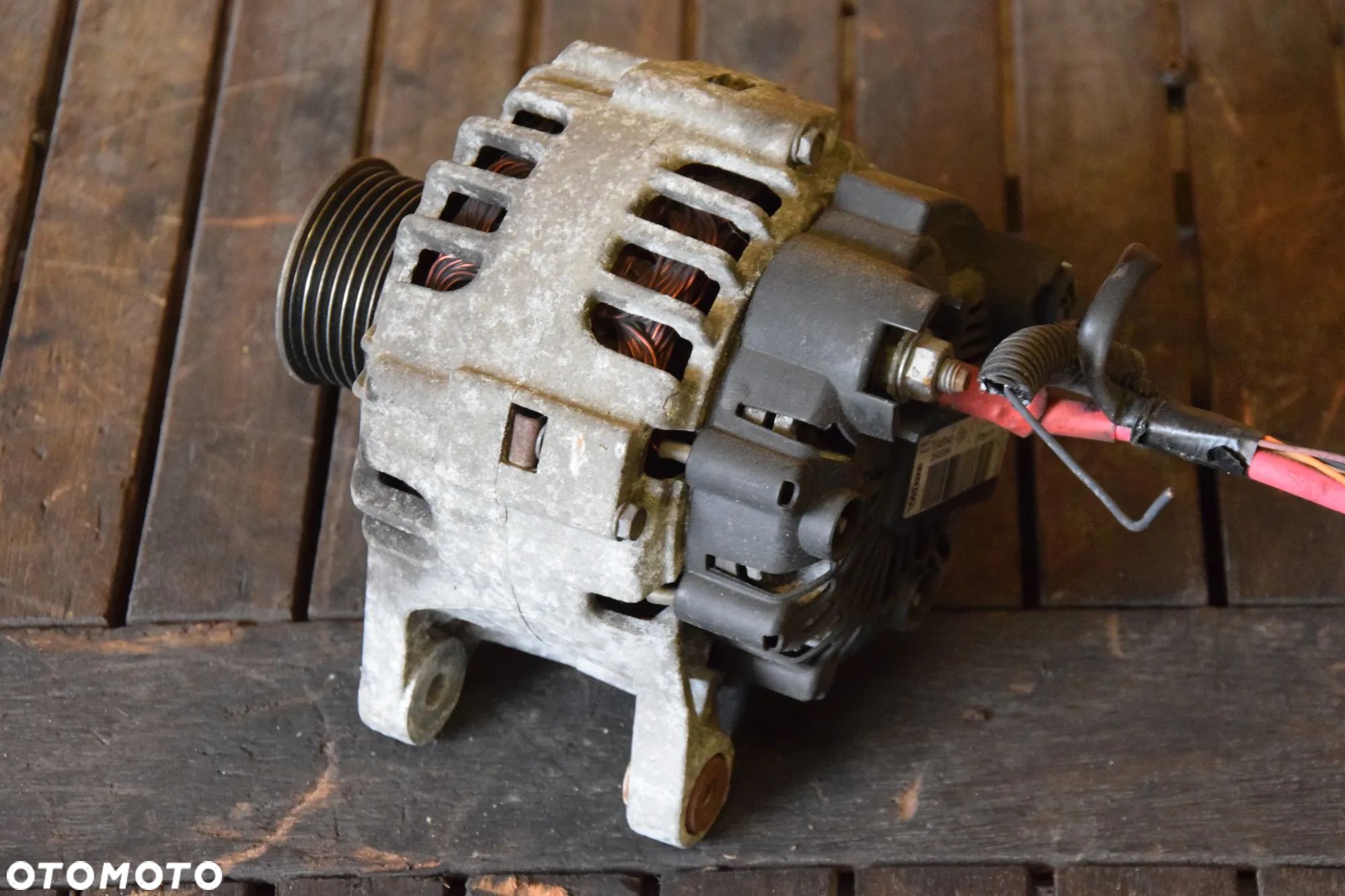 Renault Clio III 1.2 MPI D4F Alternator Modus Twingo TG9B042 2543509A - 1