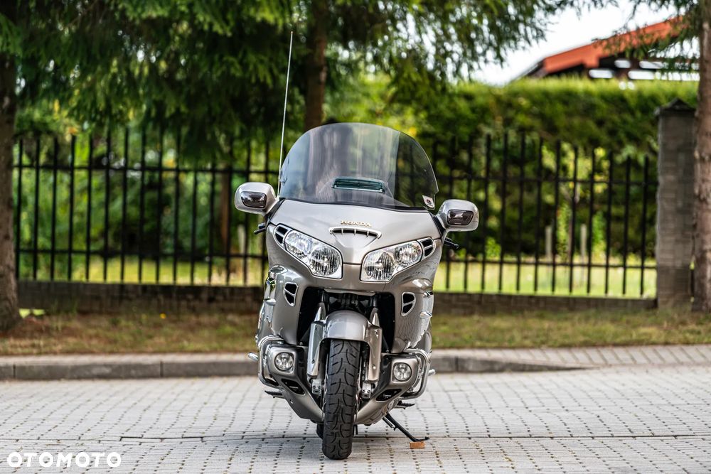 Honda GL - 14