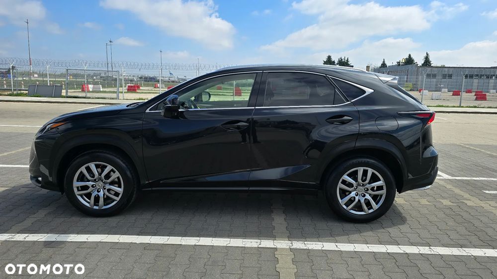 Lexus NX 200t Comfort AWD - 2
