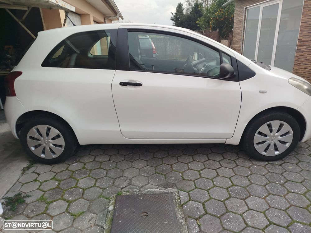 Toyota Yaris(NLP90) - 12