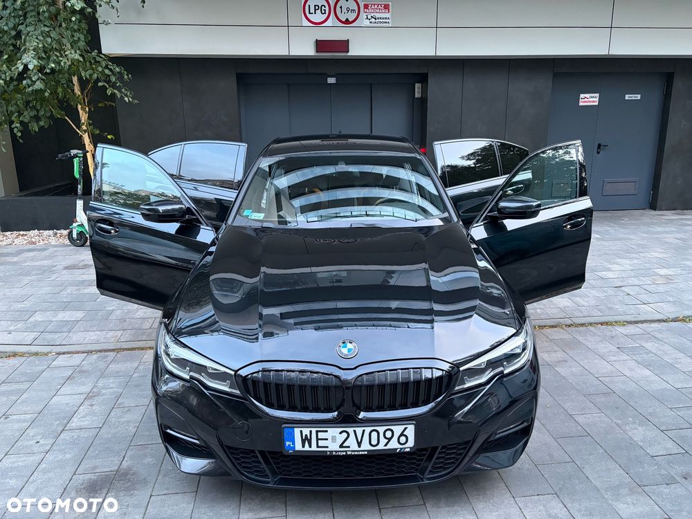 BMW Seria 3 320i xDrive M Sport sport - 10