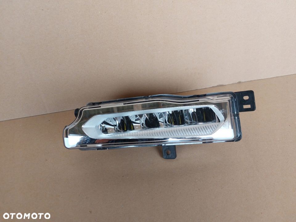 BMW X1 G01 X5 G05 LED DRL PRAWY 7412528-08 ŁADNY - 1