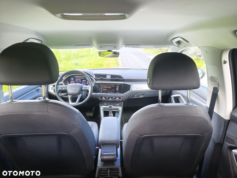 Audi Q3 - 11