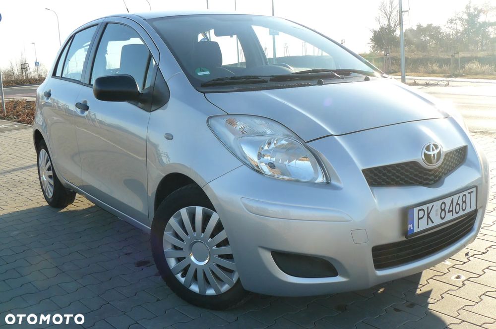 Toyota Yaris - 2