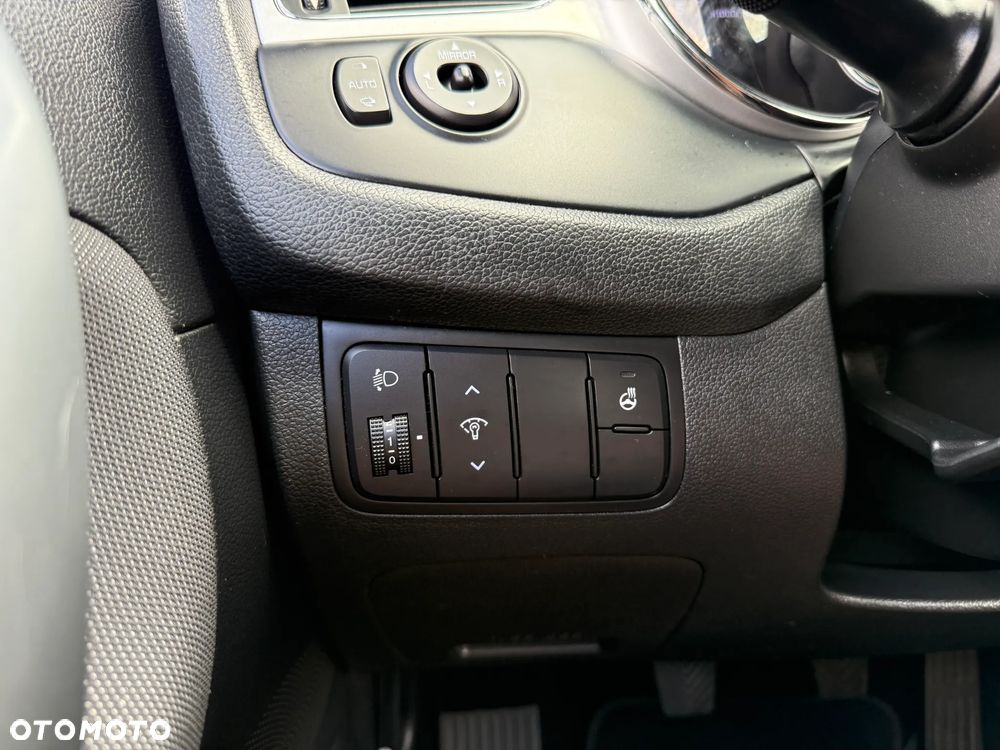 Kia Ceed 1.4 CVVT Dream Team Edition - 22