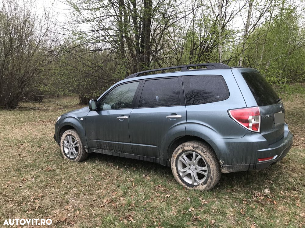 Subaru Forester 2.0D Active - 3