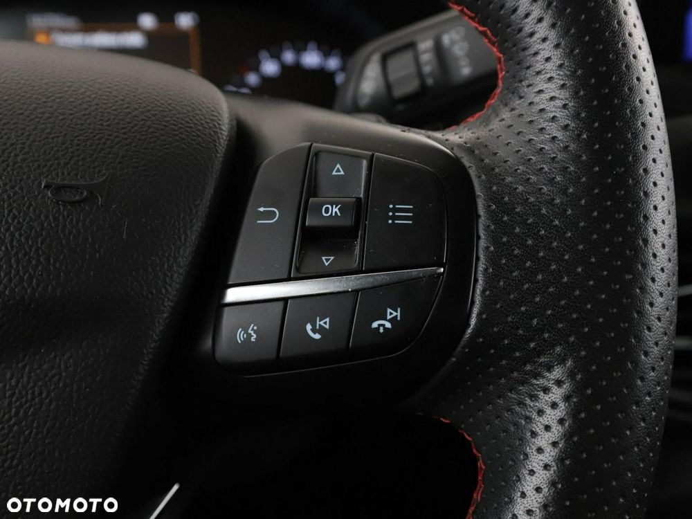 Ford Focus 1.5 EcoBlue Start-Stopp-System ST-LINE - 33