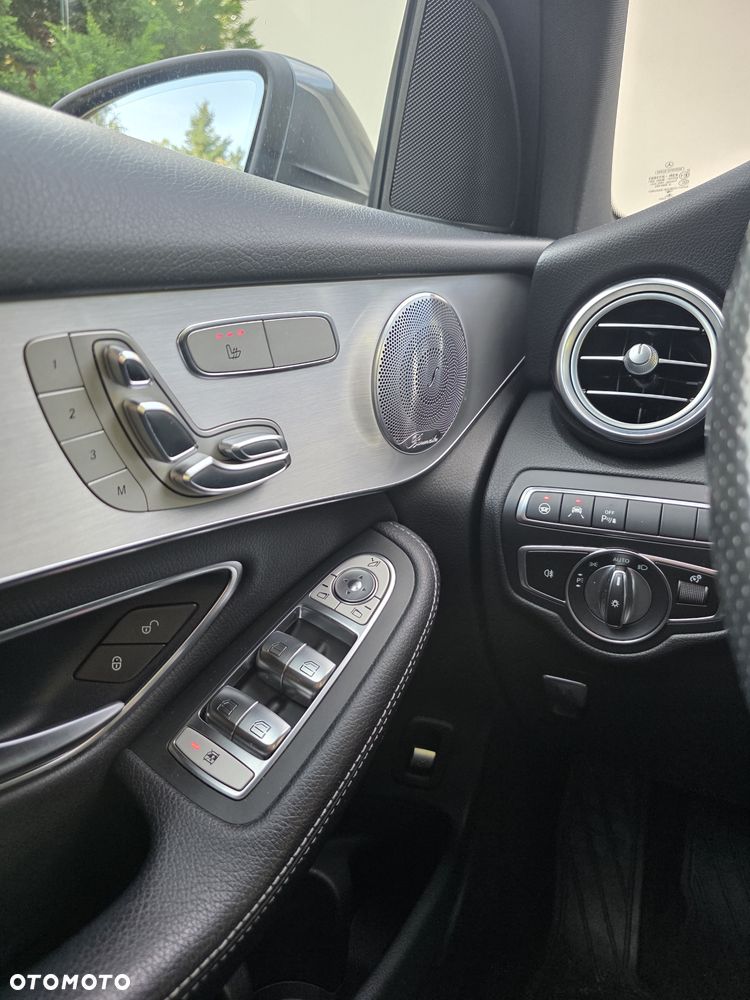 Mercedes-Benz GLC - 10