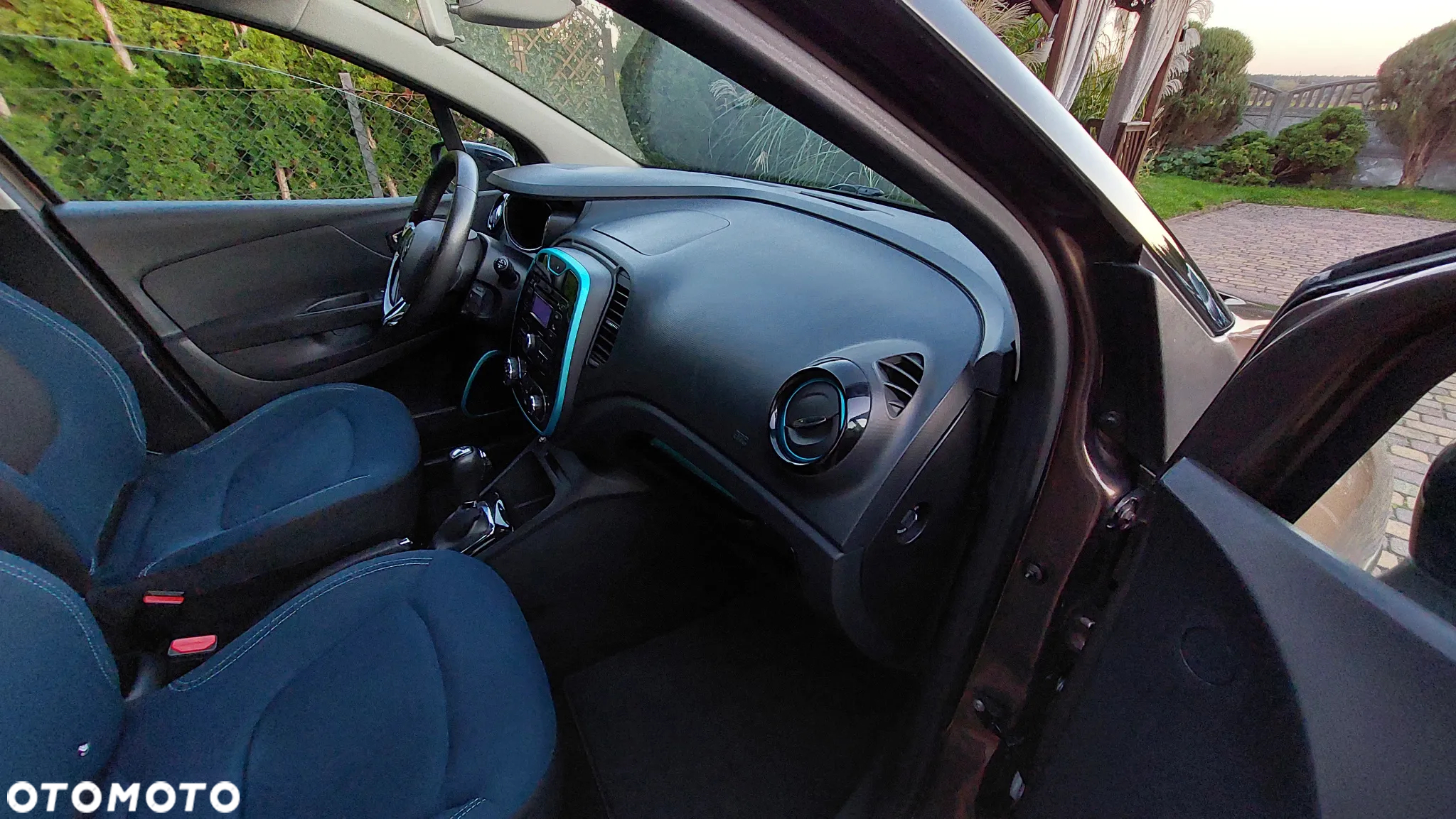 Renault Captur 1.2 Energy TCe Intens EDC EU6 - 19