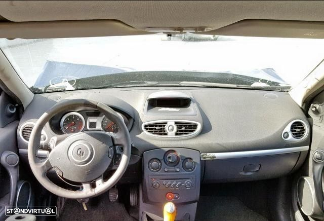 Peças Renault Clio III 2005 a 2010 - 49