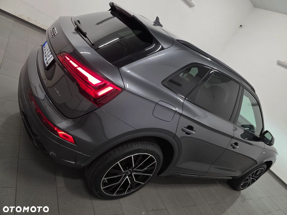 Audi Q5 40 TDI quattro S tronic S line - 35