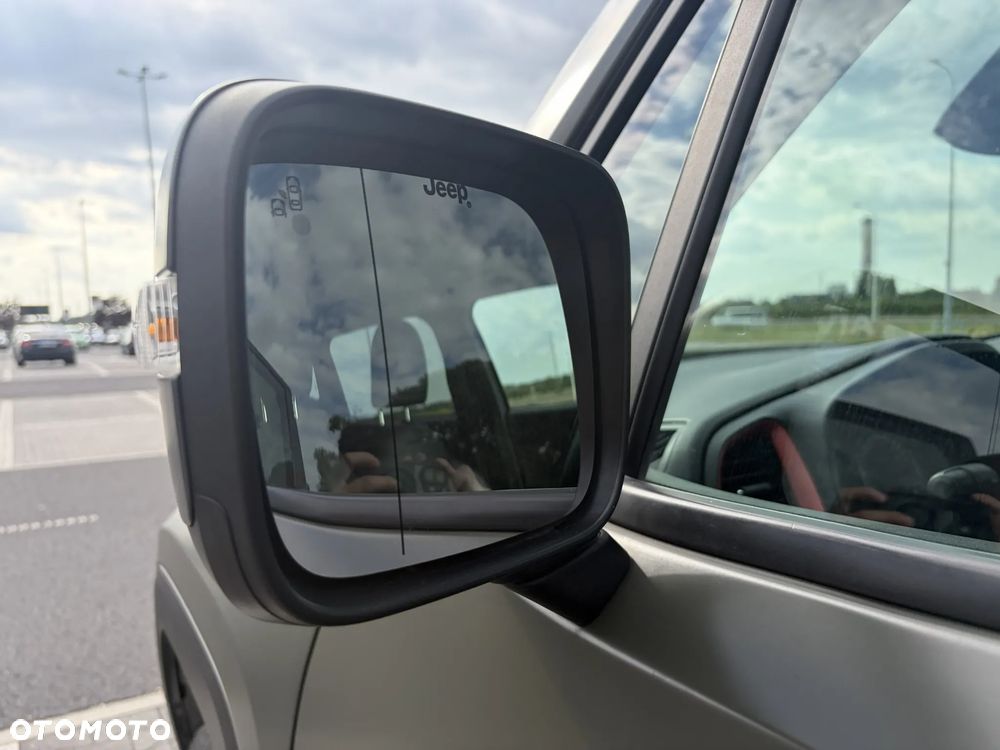 Jeep Renegade - 11