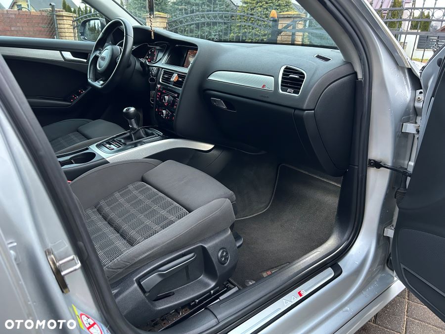Audi A4 Avant 2.0 TDI DPF S line Sportpaket - 23