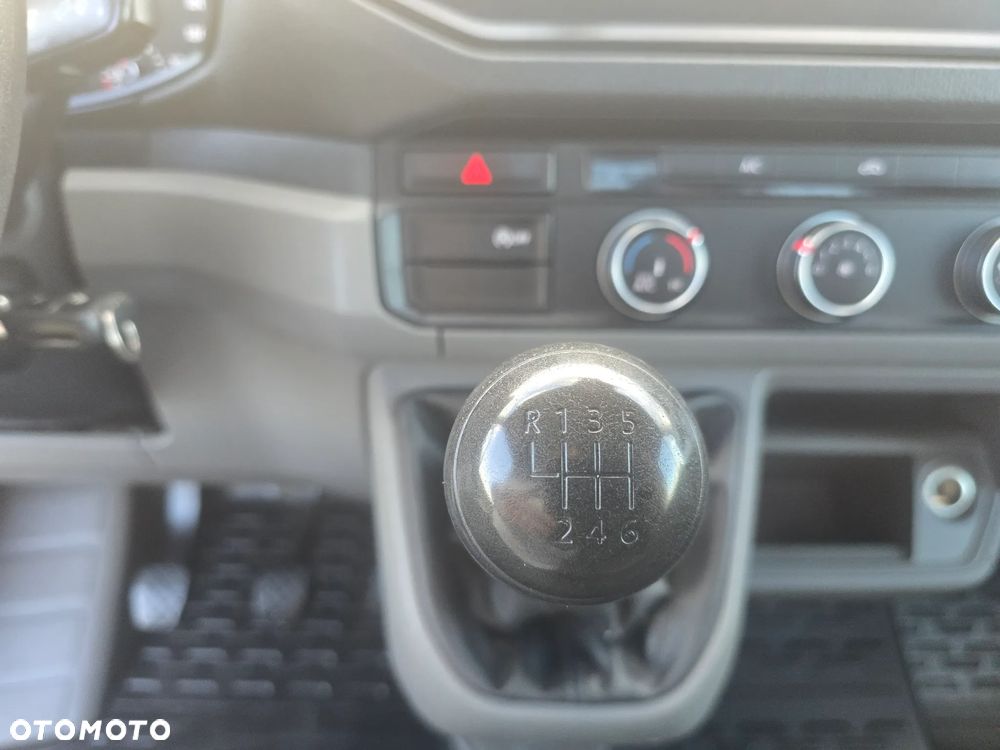 Volkswagen Crafter - 14