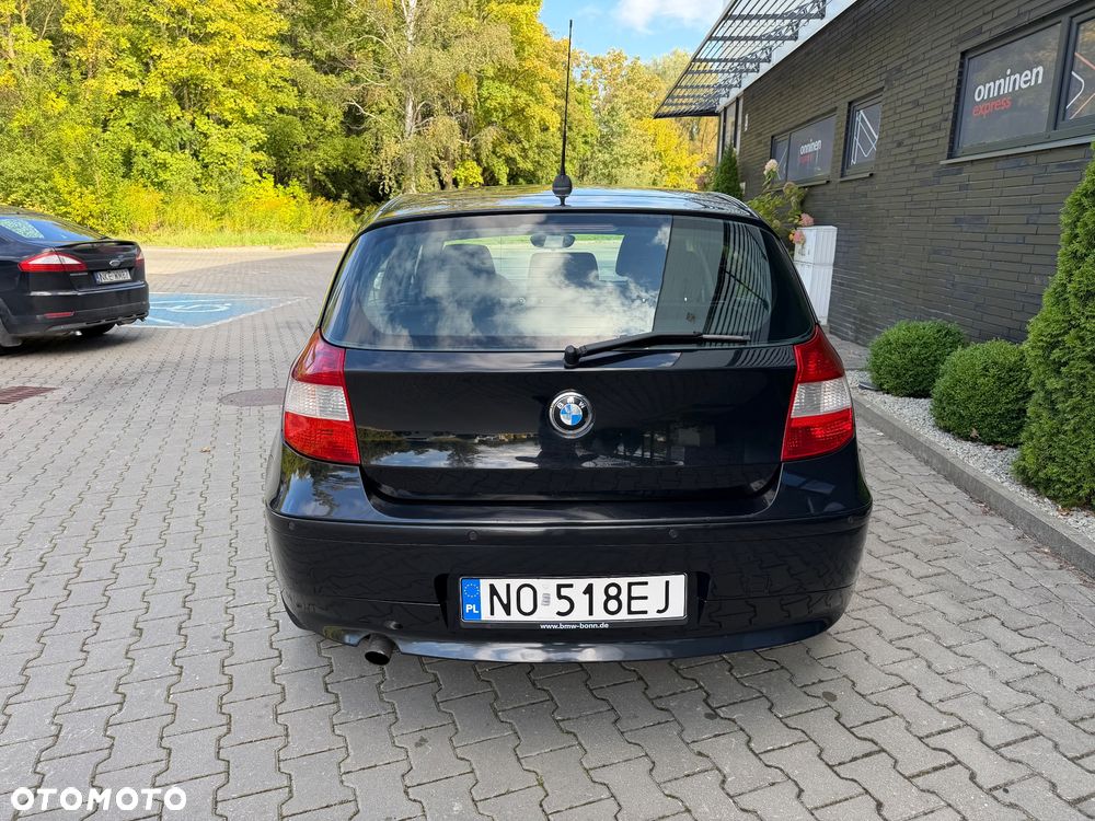 BMW Seria 1 116i - 4