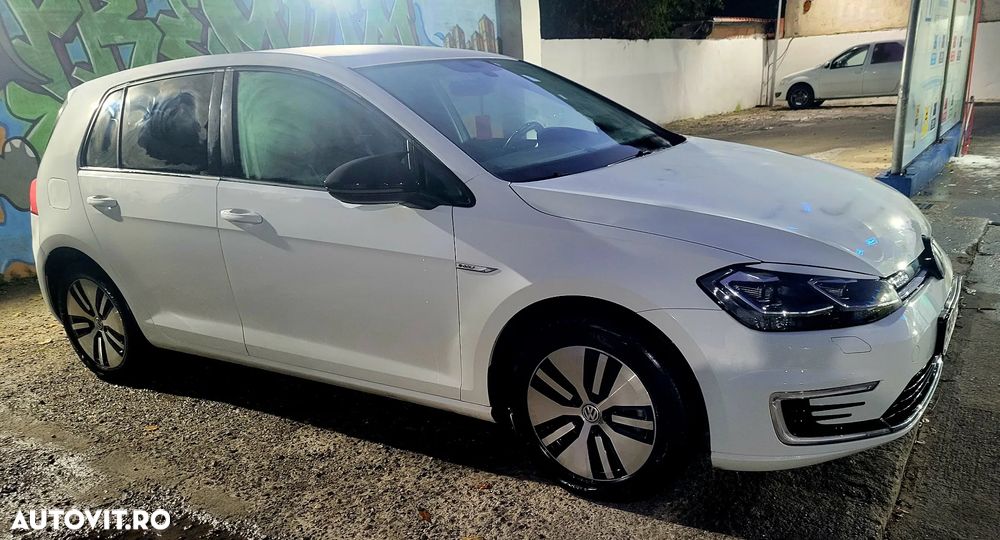Volkswagen e-Golf - 3