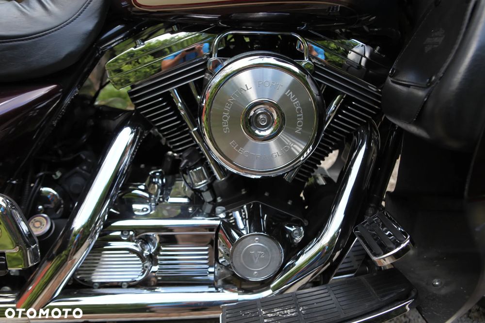 Harley-Davidson FLHTCU Ultra - 10