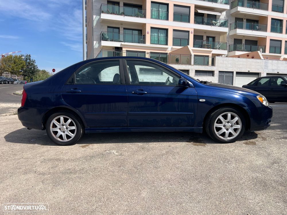 Kia Cerato 1.6 CRDi EX - 5