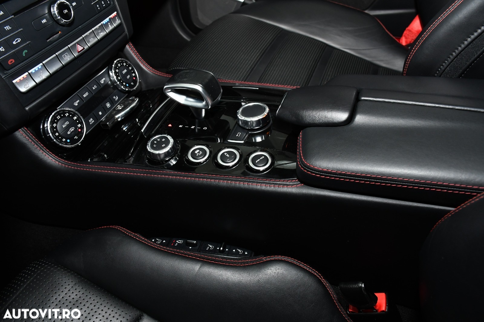 Mercedes-Benz CLS 63 AMG S 4MATIC Aut - 30