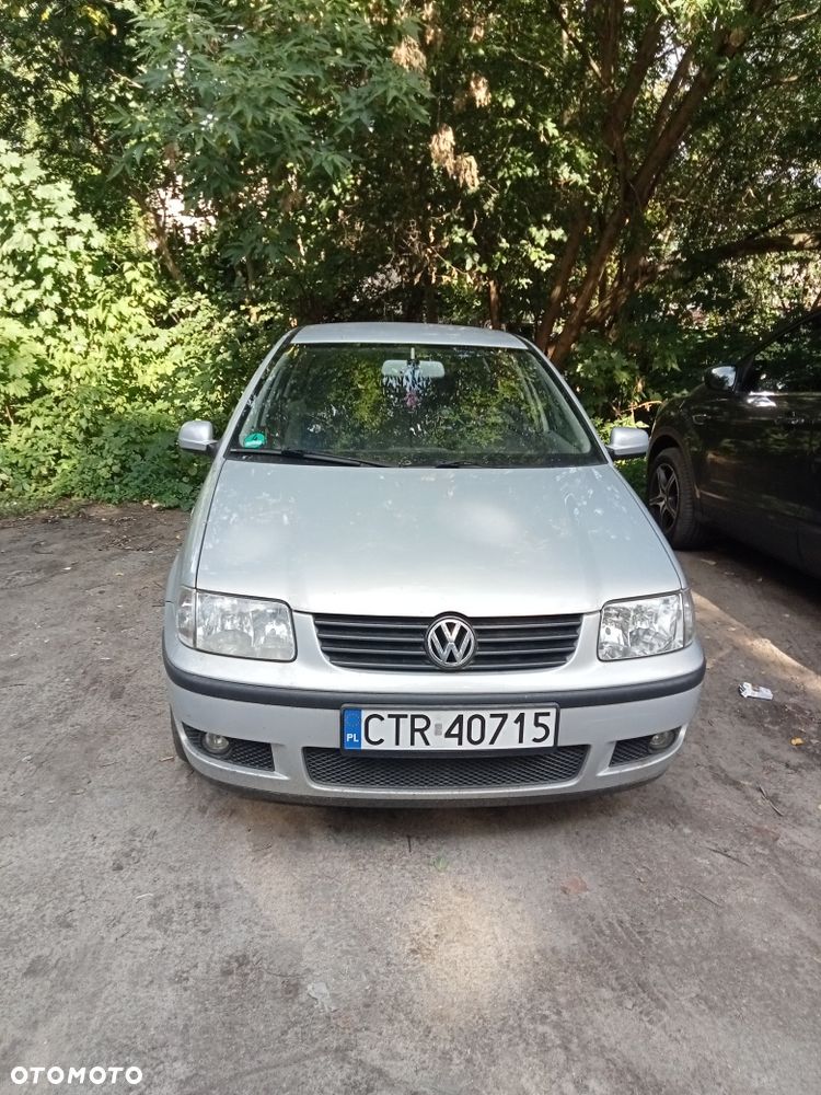 Volkswagen Polo - 1