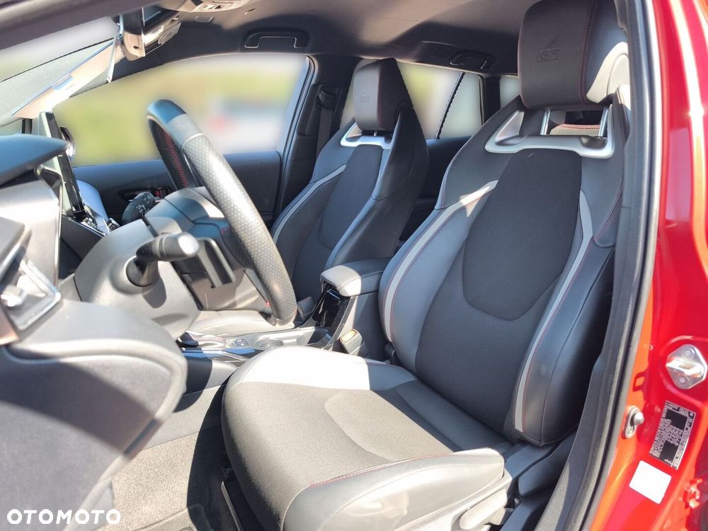Toyota Corolla 2.0 Hybrid GR Sport Dynamic - 17